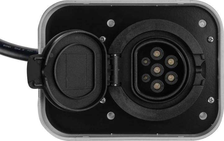 Stenska polnilnica Green Cell Powerbox 22 kW, s priključkom in RFID, črna