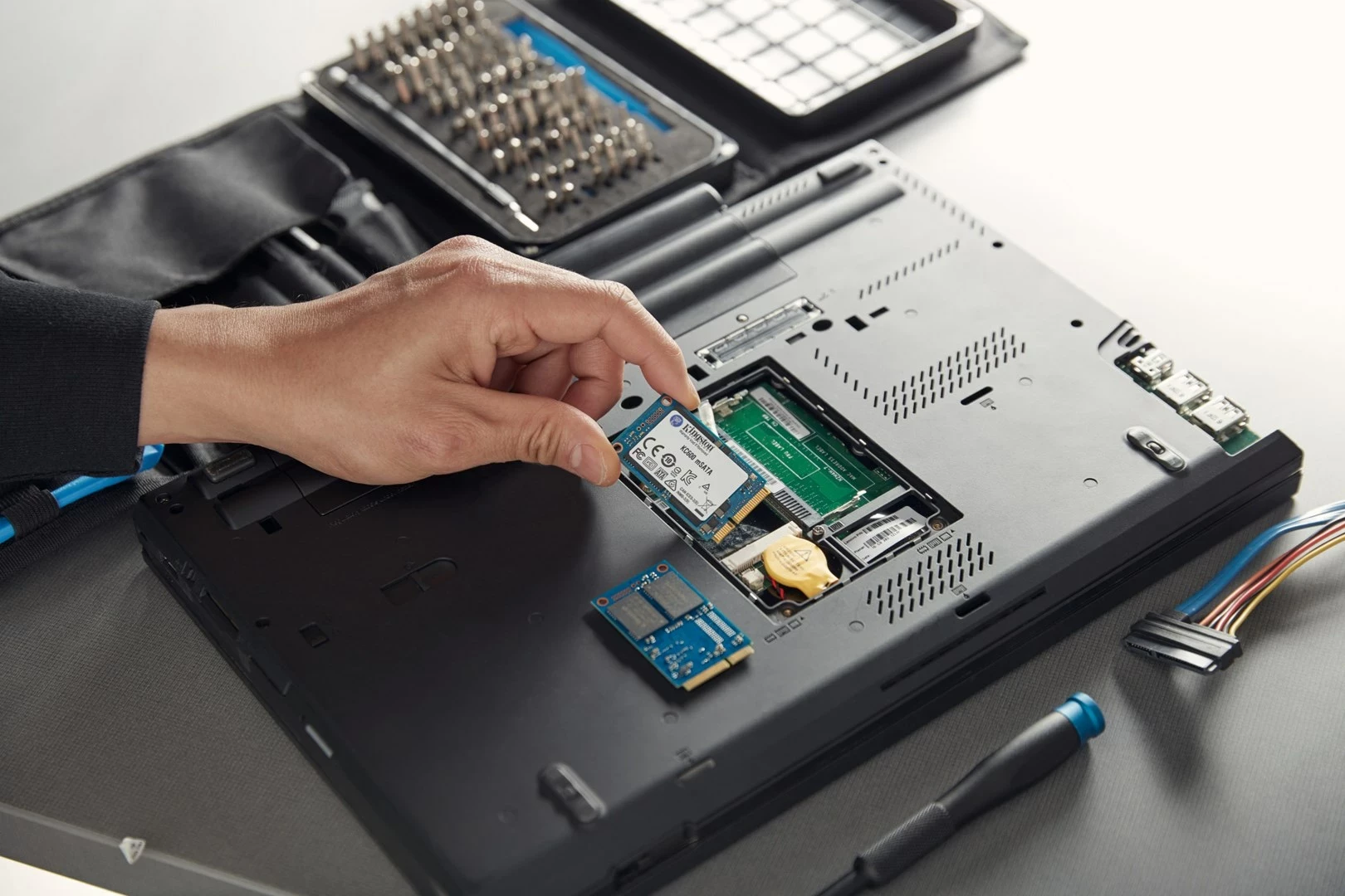SSD 1024GB mSATA, Kingston KC600