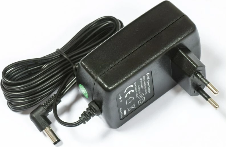 Upravljen L2 preklopnik MikroTik CRS326-24G-2S+RM, Gigabit Ethernet, sivi